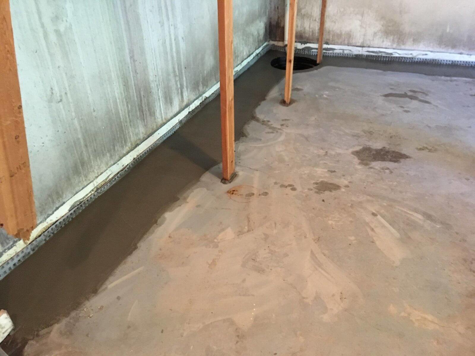 https://www.kcpier.com/wp-content/uploads/2022/11/Basement-Waterproofing-in-Olathe.jpg